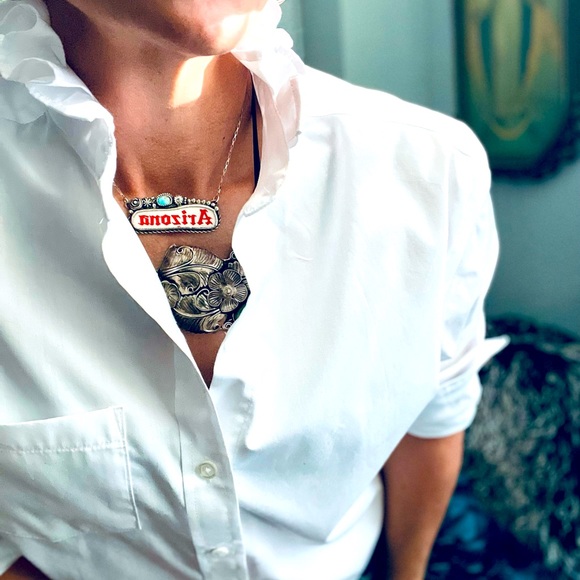 Effortlessly Elegant Ladies' Reworked White Shirt with Ruffles - Picture 1 of 10